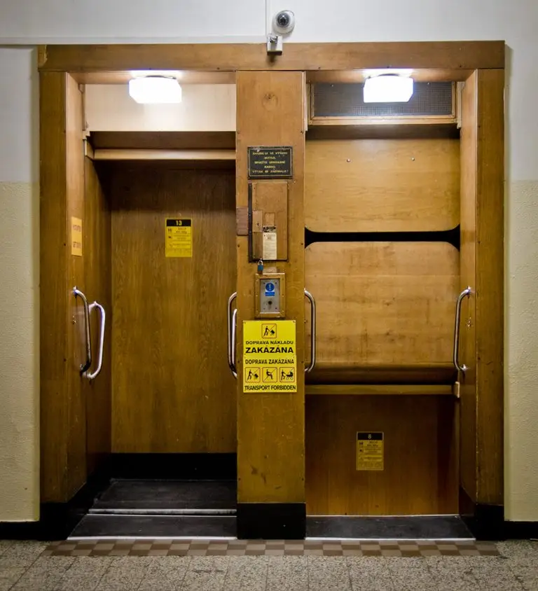 Ascenseur Paternoster