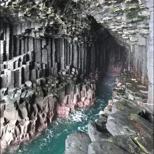 Grotte de Fingal