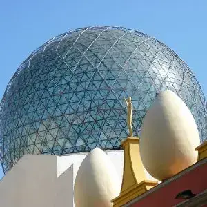 Théâtre-musée Dalí