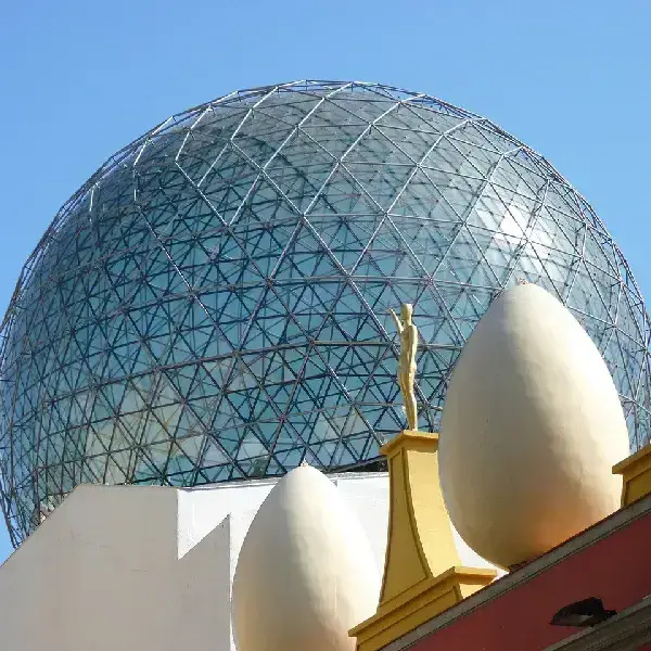 Théâtre-musée Dalí