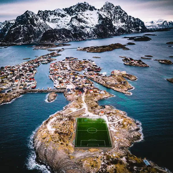 Stade Henningsvaer