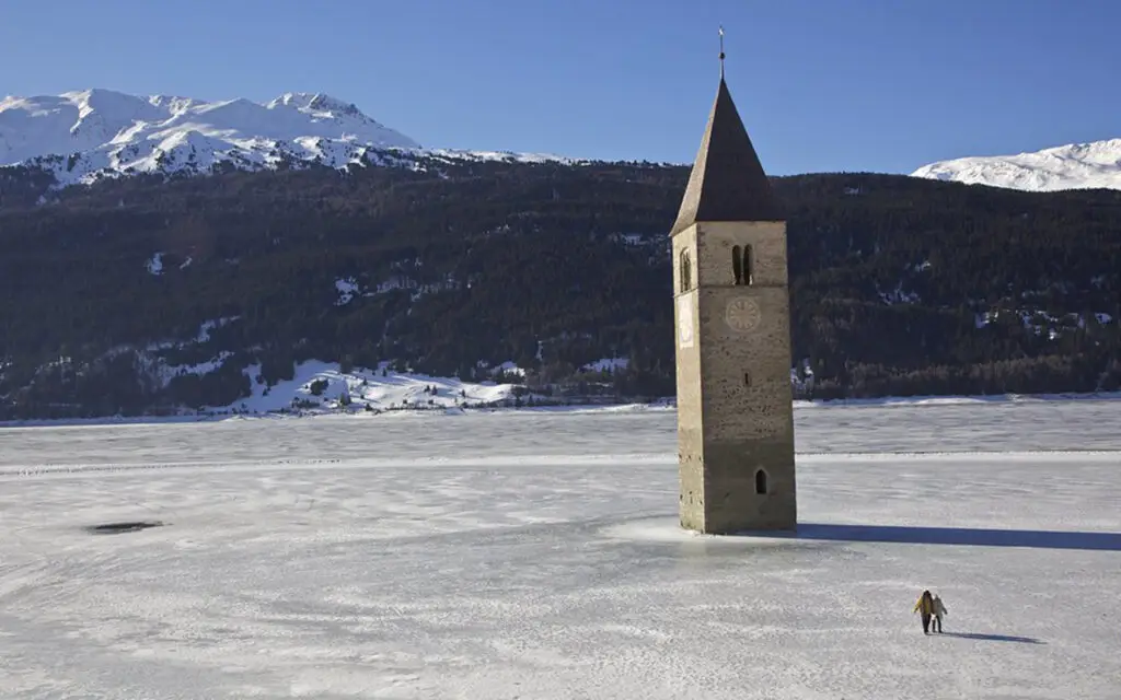 clocher de curon (3)